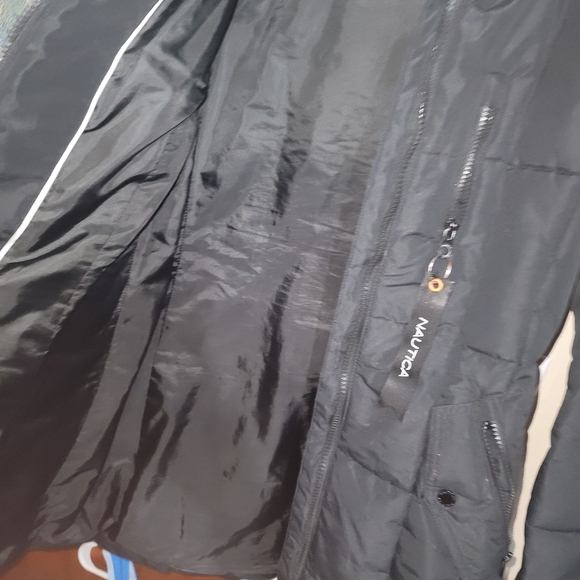 Nautica Women's Heavyweight Puffer Jacket - Picture 9 of 11